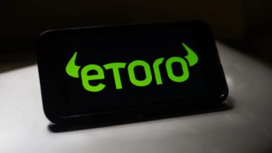 etoro