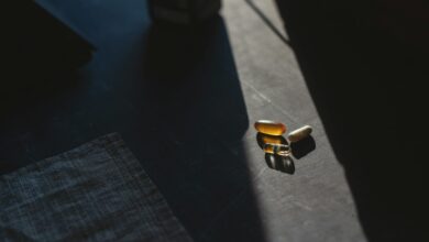 black and brown lego blocks